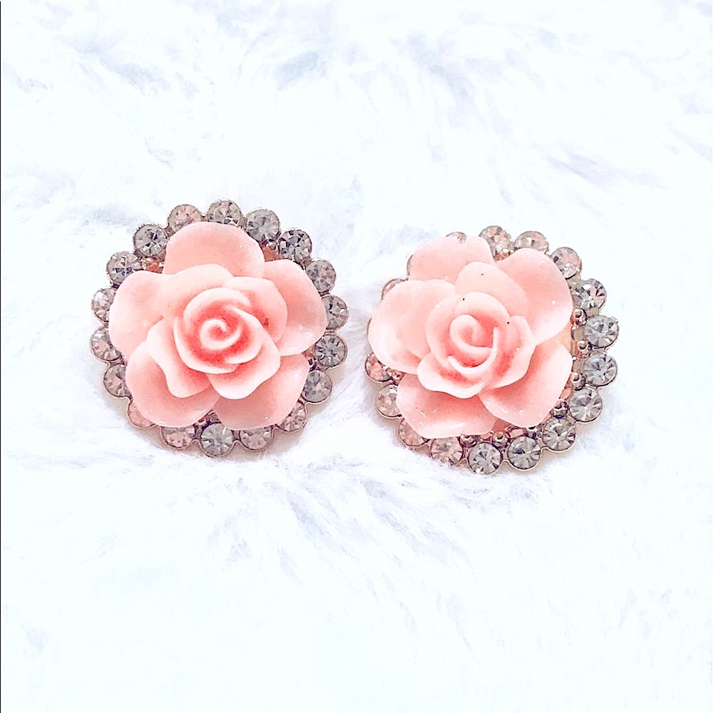 Lovely Peach Acrylic Rose w/💎Studs Halo Earrings - Picture 3 of 16